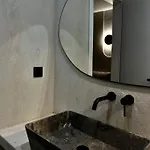 Vabel * 斯基亚索斯镇